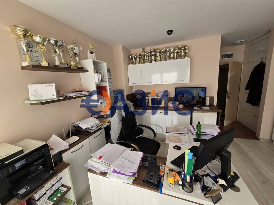 Продава се Едностаен апартамент в к.к. Слънчев бряг - 35 кв.м за 816 €/кв.м - Снимка #2