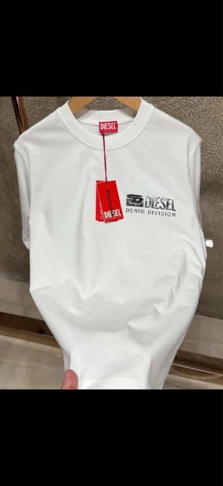 Тениски различни видове D&G,Tommy, Polo,Diesel