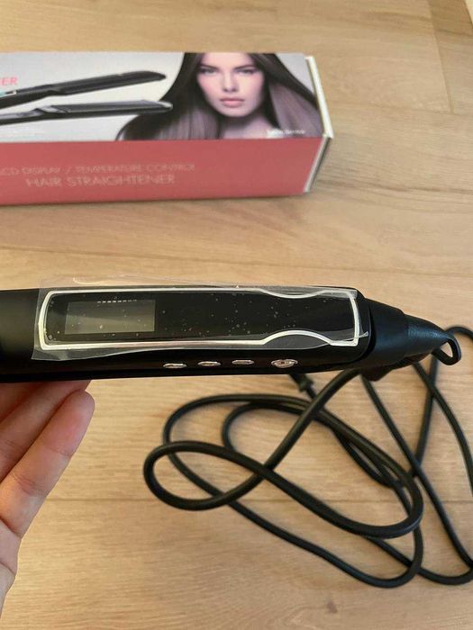 Продаю выпрямитель для волос HOCO DA85