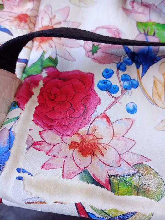 Раница Desigual / Дешугъл / купена за 139 лв
Договаряне!