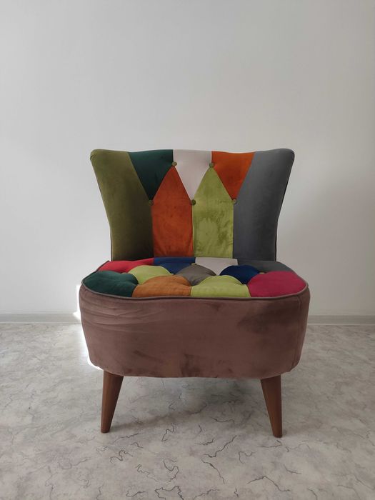 Продаю французкое кресло