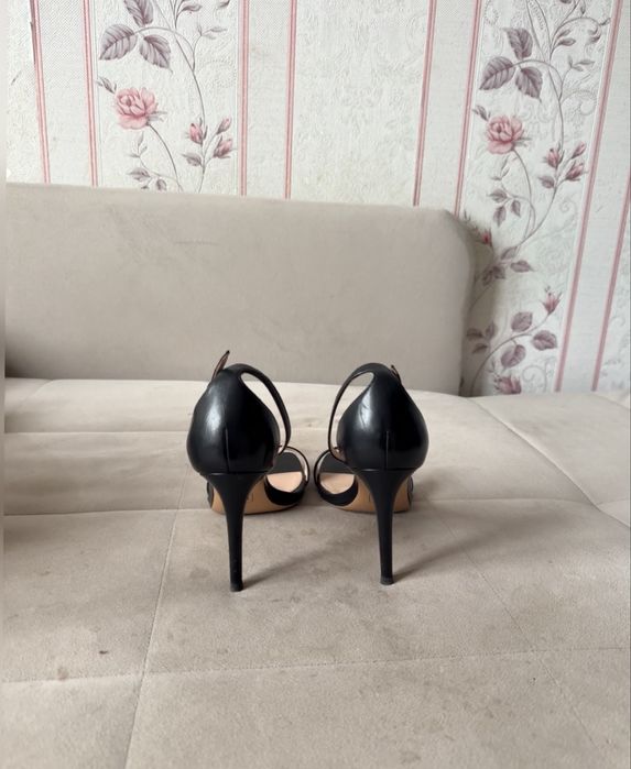 Продаю туфли в отличном состоянии