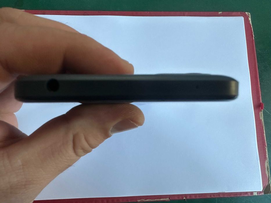 КАТО НОВ !!! TCL 30 SE - 64GB - Две СИМ карти - Фабрично Отключен