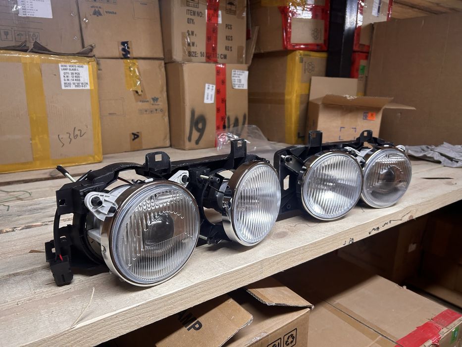 BMW E-34 Белый Фара