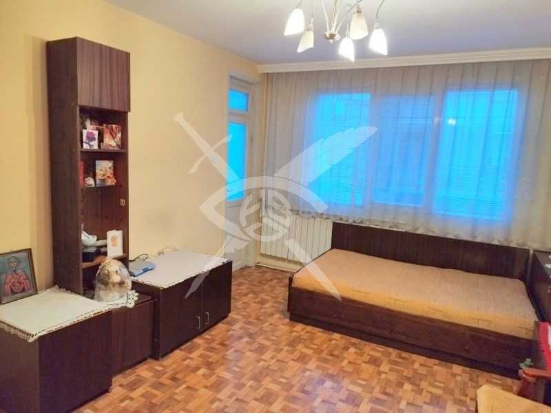 Продава се Двустаен апартамент в Айтос - 50 кв.м за 1240 €/кв.м - Снимка #3
