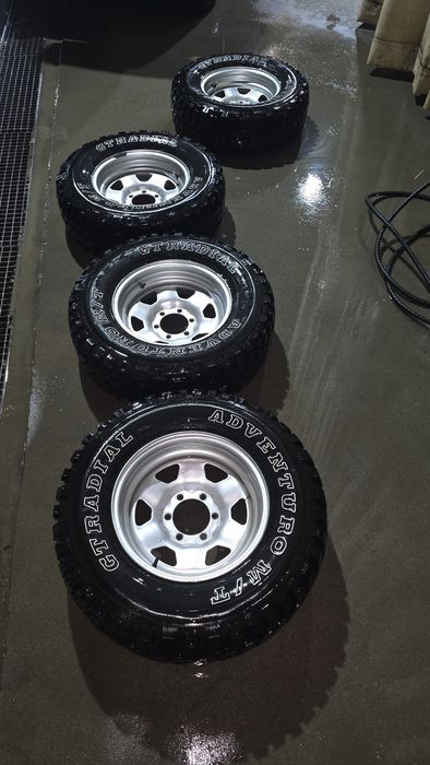 Cauciucuri cu jante R16 6x139.7