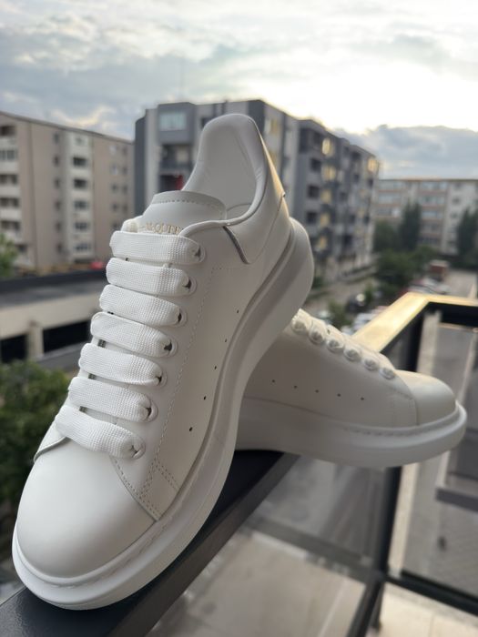 Alexander McQueen Full White