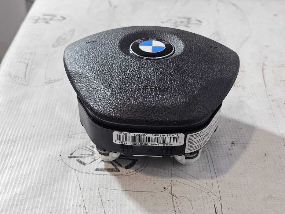 Airbag volan șofer BMW Seria 1 F20 F21 / Seria 3 F30 F31 2011-2019 2013 1.6d 85kW Cod OEM: 6791330-09, 32306791330, 6791330 (5E3)