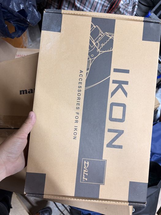 Акустична система DALI IKON 6