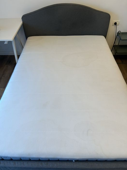 Curatat canapele scaune tapiterii masina