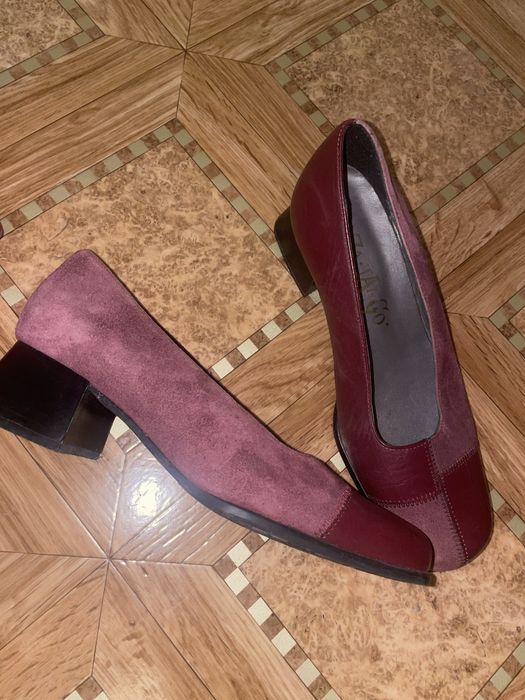 Продам  кожаные туфли 35-36 /2000тг