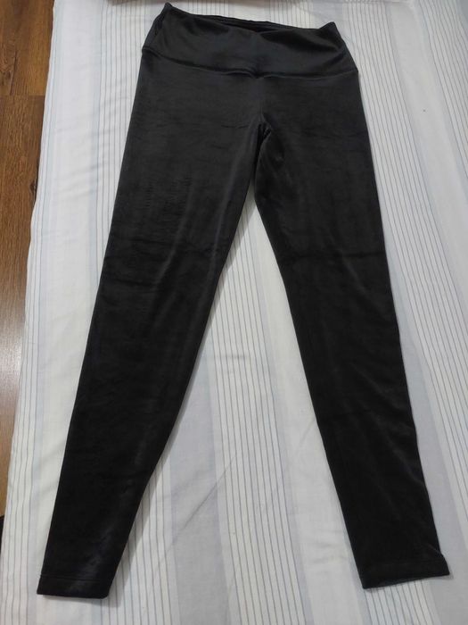 2 perechi colanti noi Marimea L