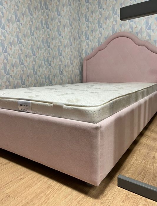 Кравать для девочки