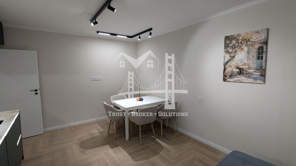 Продава се Четиристаен апартамент в София, Оборище - 75 кв.м за 3332 €/кв.м - Снимка #5