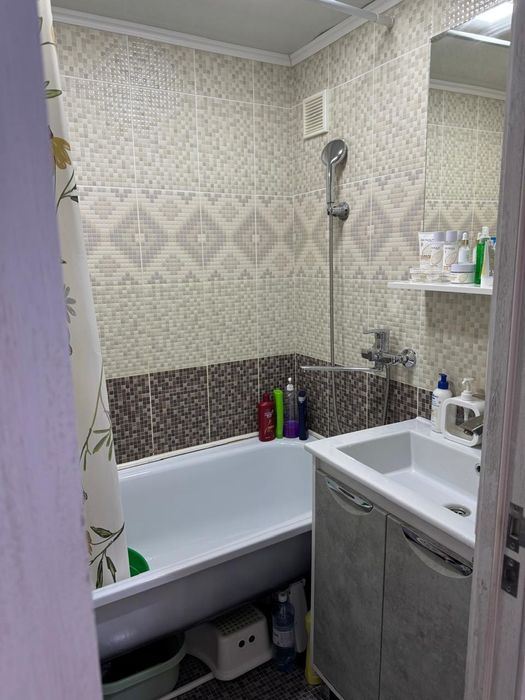 Продам квартиру 3хкомнатную