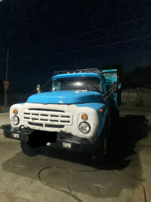 Срочна сотилади зил 130