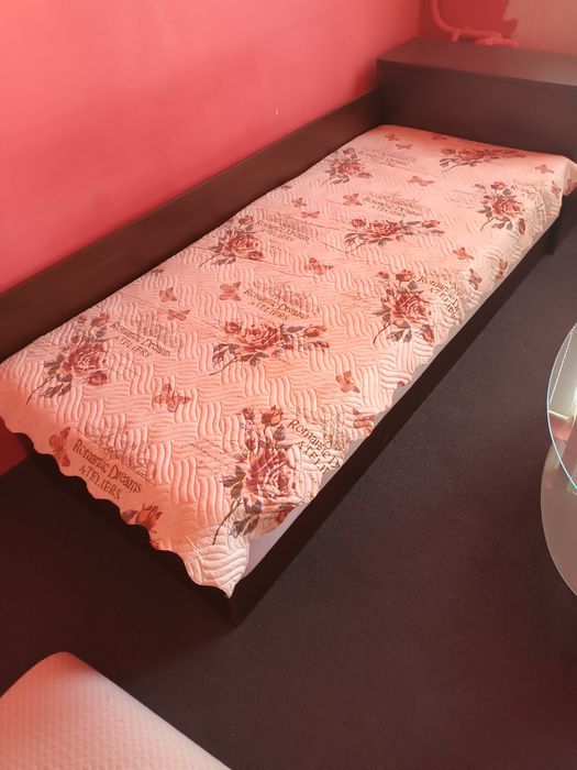 Легло съз механизъм и ракла