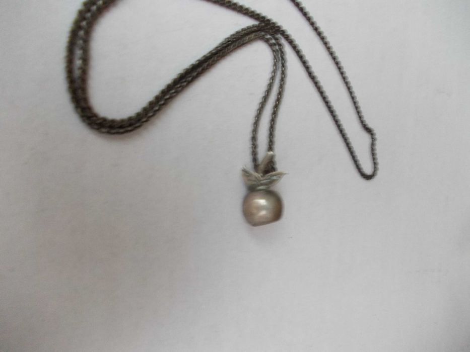 Lant si medalion vechi din argint mar