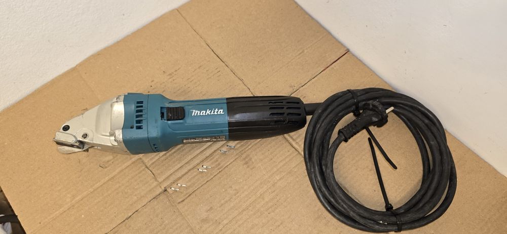 Makita JS1601 foarfeca tabla dreapta 2022