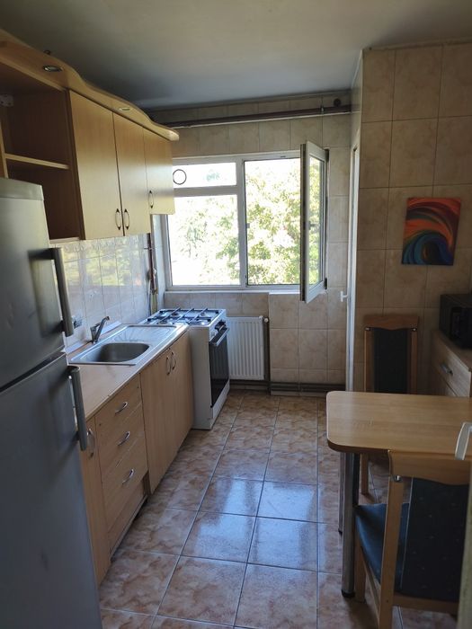 Apartament 2 camere, decomandat- centru