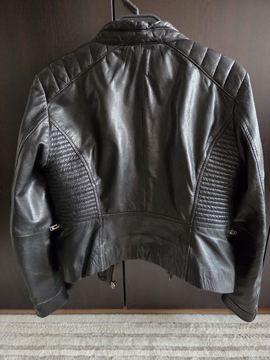 Дамско късо кожено яке от естествена кожа