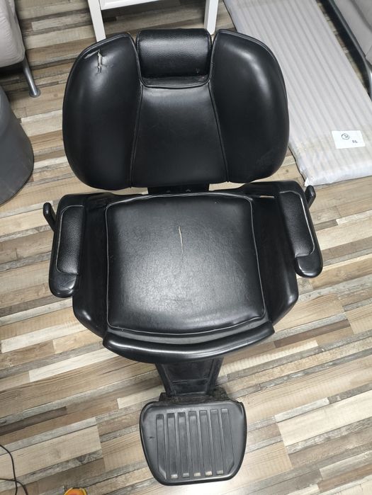 Scaun frizerie Pietranera (950 lei)