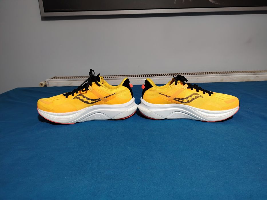 SAUCONY Tempus adidași alergare, mărimea 45, interior 29 cm