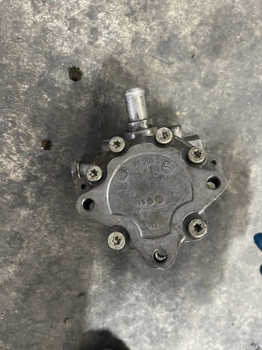 Pompa servodirectie pentru BMW X3,E83,M57