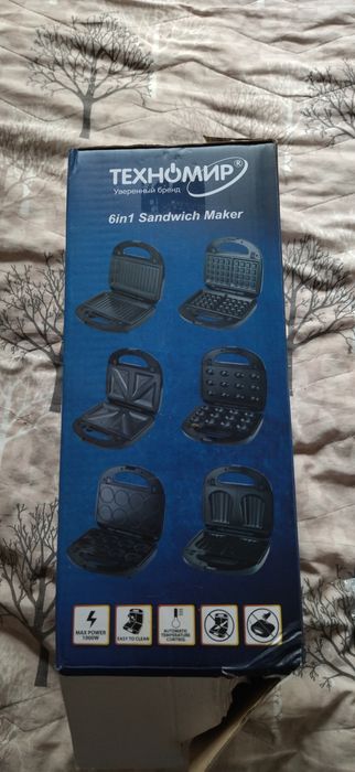 Продам вафельницу новая!