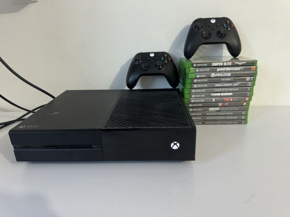 Xbox one 2 controlere 14 jocuri