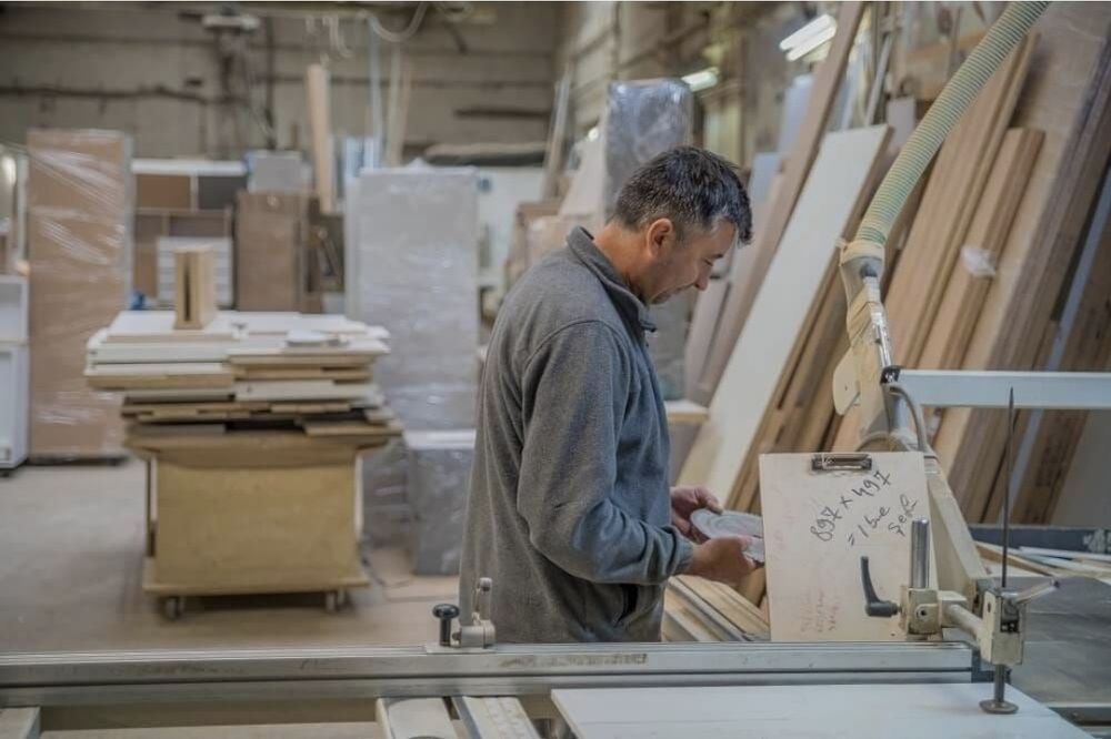 Hala Industriala cu Afacere in Derulare