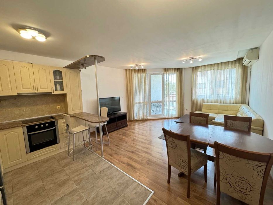 Ексклузивна оферта! Двустаен апартамент в Лазур!