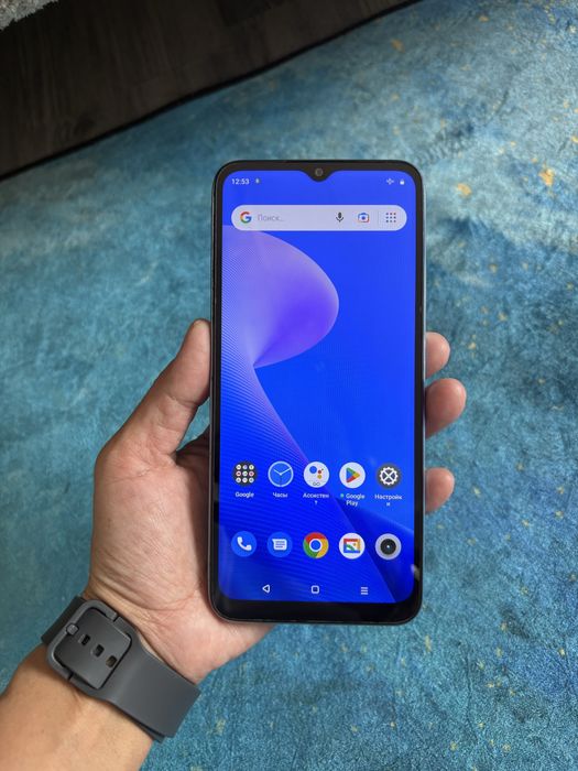 продантся телефон