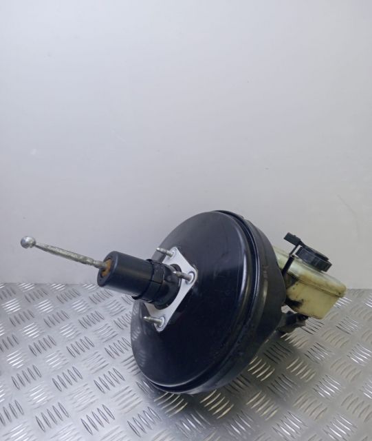 Tulumba servofrana cu pompa centrala 1K1614105AR Volkswagen VW Golf a