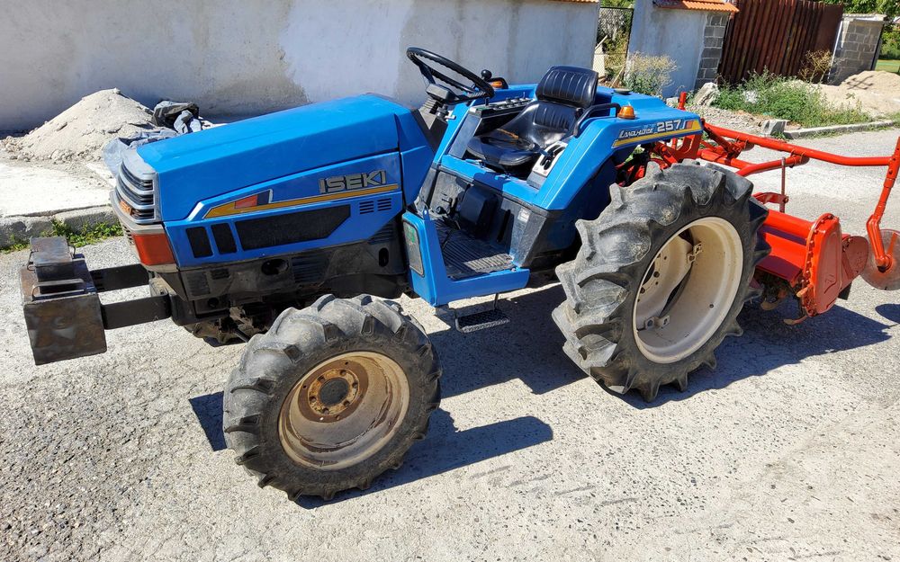 iseki land hope 25коня