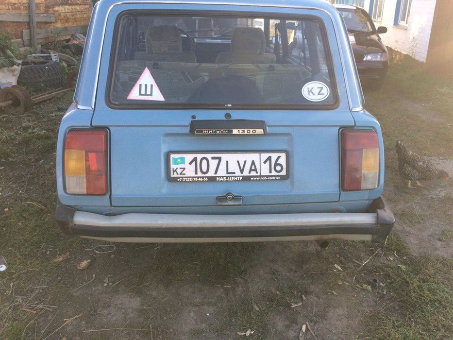 Машина на ходу. Есть торг