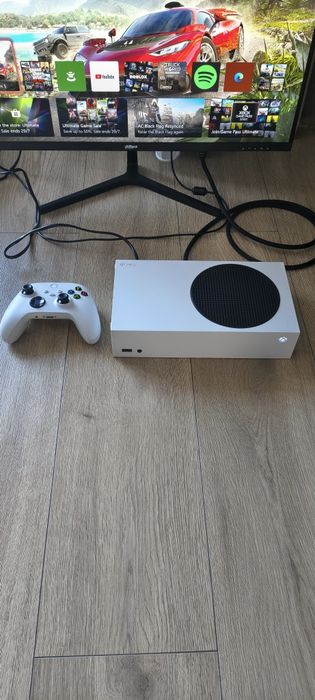 Xbox Series S / 1 controller
