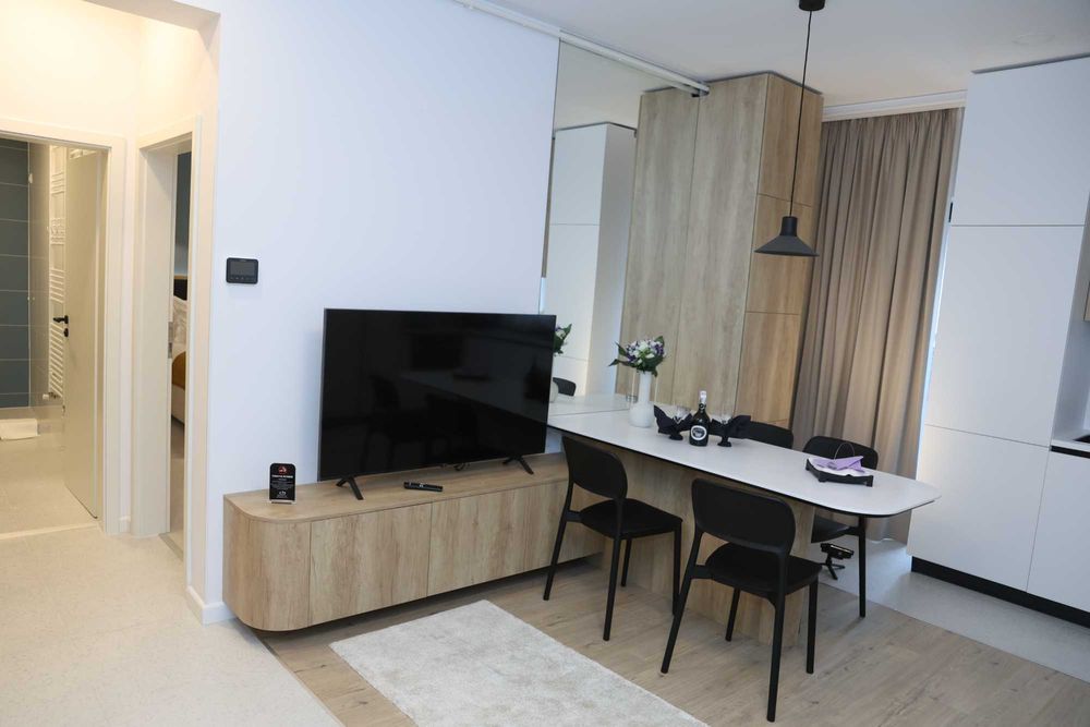 Inchiriez Apartament cu 2 camere in Predeal