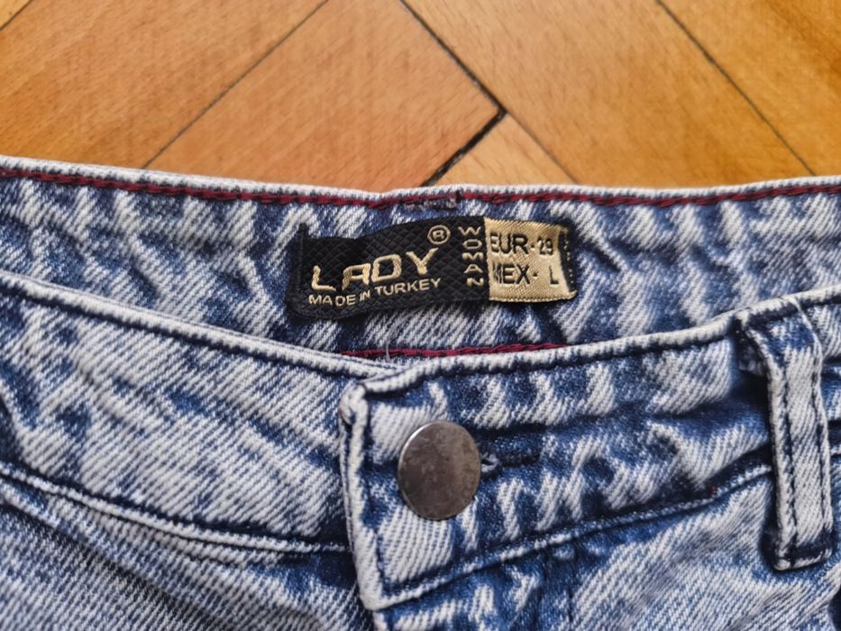 Дамски къси панталони