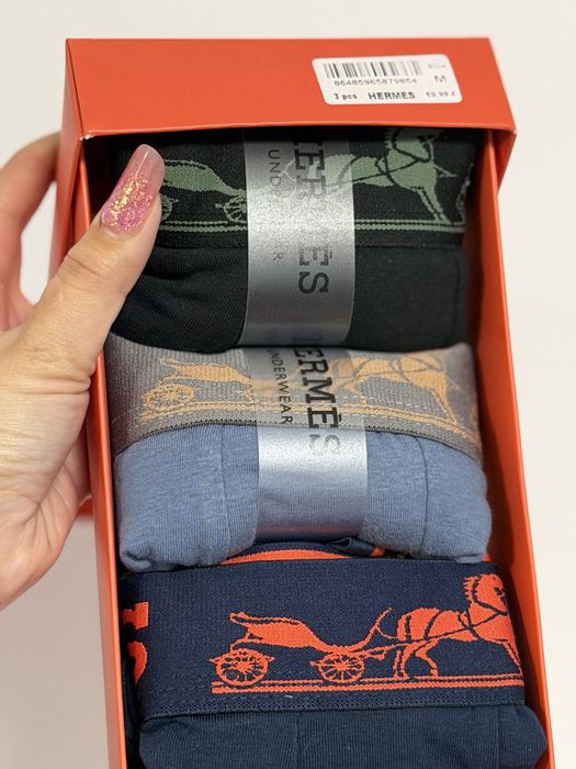 Boxeri hermes barbati