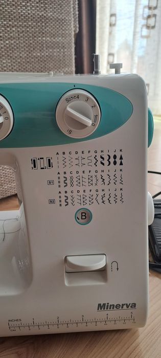 Masina de cusut minerva 32 cusaturi