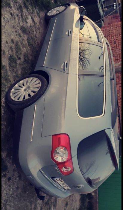 Vând Volkswagen Passat B6