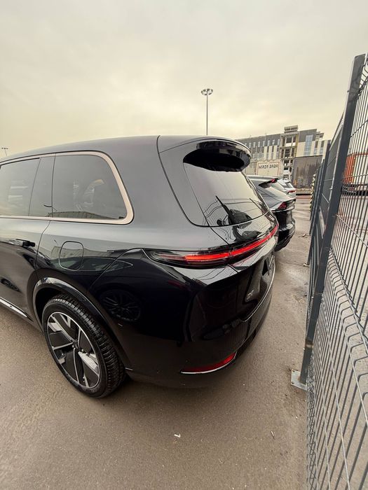 SUPER NARX Lixiang L9 Ultra Qorage + Coffee 0km probeg