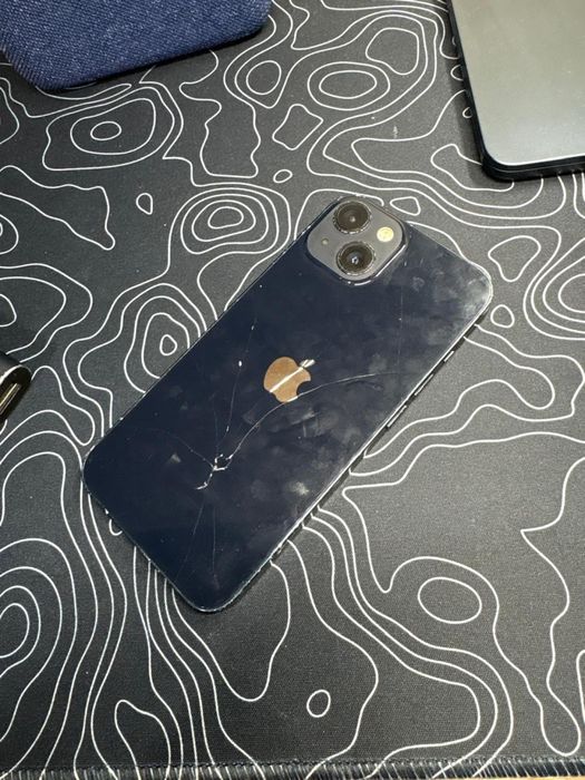 Продам 13 iphone