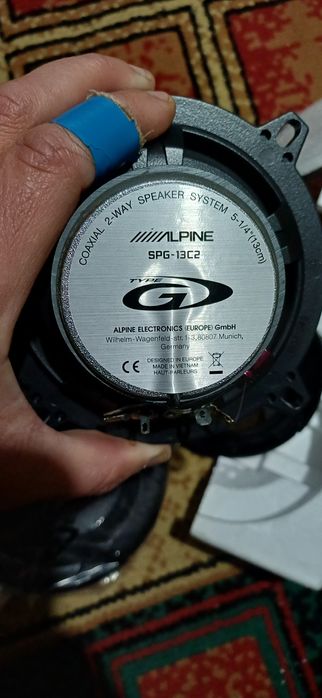 Boxe auto cu 2 cai Alpine