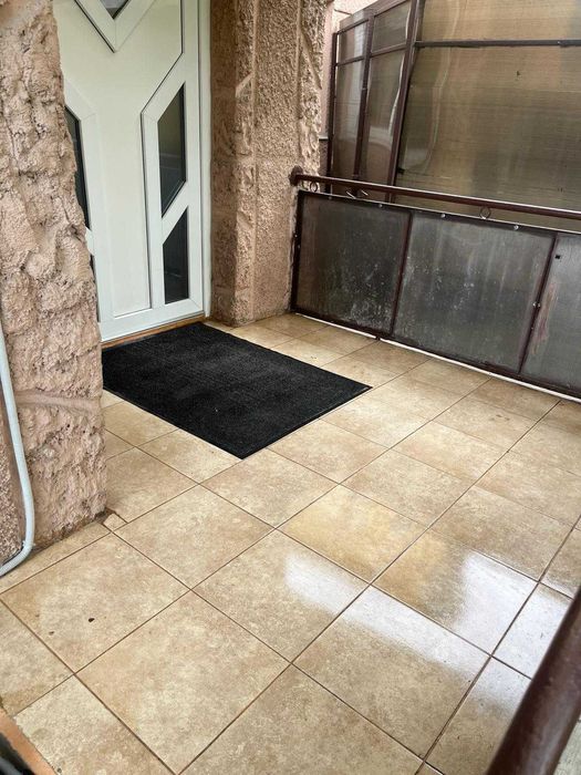 Inchiriez casa de locuit/sediu firma -4 Camere +Garaj cart A, Muresanu