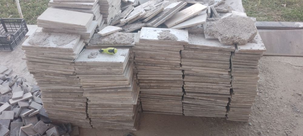 Мрамор тоши б/у сотилади