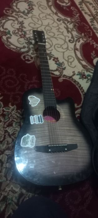 Гитара сатылады алам деушілер жазсын