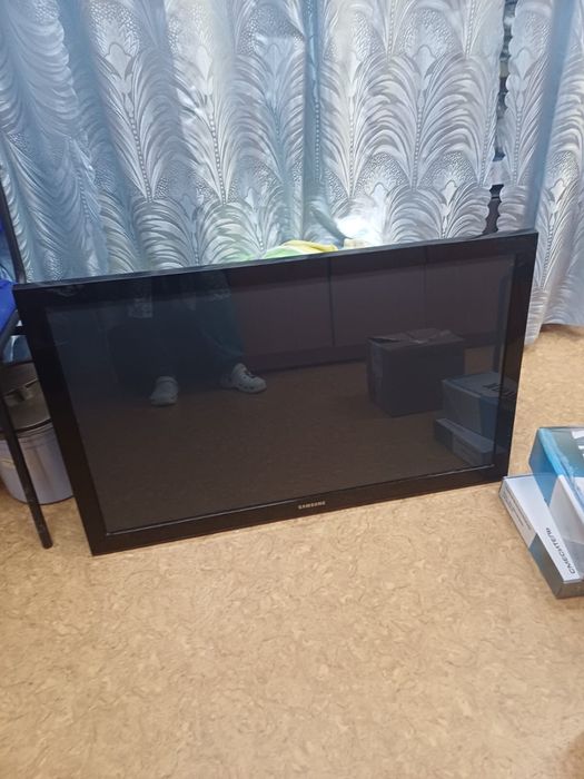 Продам телевизор
