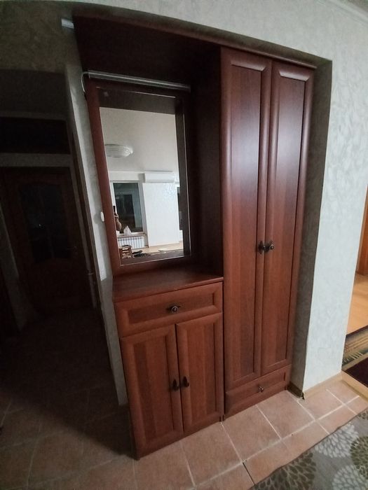 Мебель для спальной и прихожей